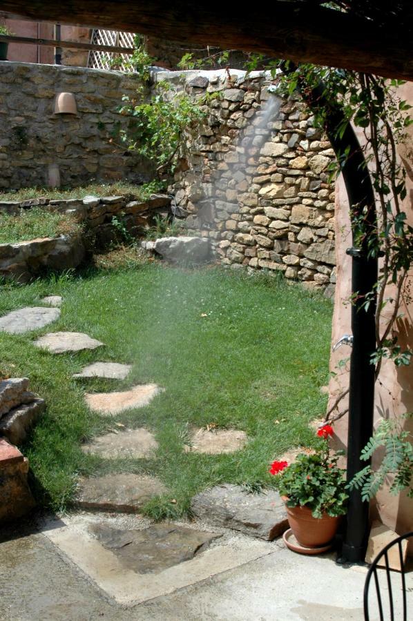 La Sargantana Turismo Rural Santa Cruz de Nogueras Exterior photo